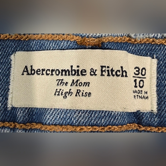 Abercrombie The Mom High Rise Jean Size 10/30 - Picture 6 of 7